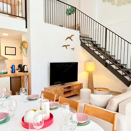 Ξενοδοχείο με διαμερίσματα Dozzze Romeo 3*