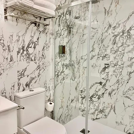 Lejlighedshotel Dozzze Romeo 3*