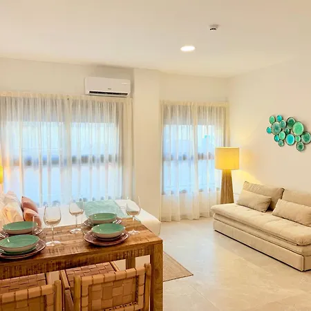 Ξενοδοχείο με διαμερίσματα Dozzze Romeo 3*