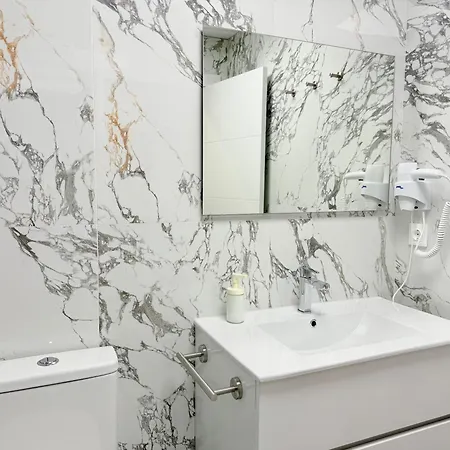 Apartmanhotel Dozzze Romeo Alicante